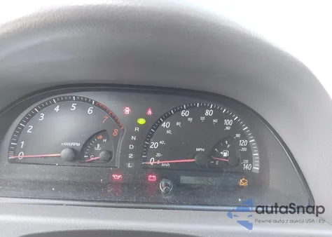 2003 Toyota Camry Le z USA, uszkodzony, nr VIN 4T1BE32KX3U662140